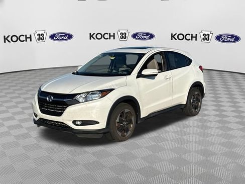 Used 2018 Honda HR-V EX image 3