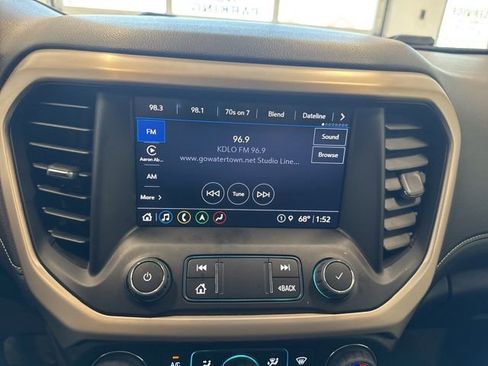 Used 2023 GMC Acadia Denali AWD/4WD image 24