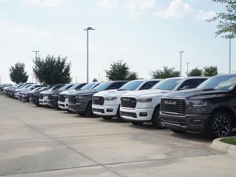 Used 2022 Nissan Altima 2.5 SV image 37