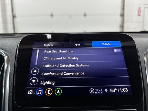 Used 2024 Chevrolet Equinox Premier image 38