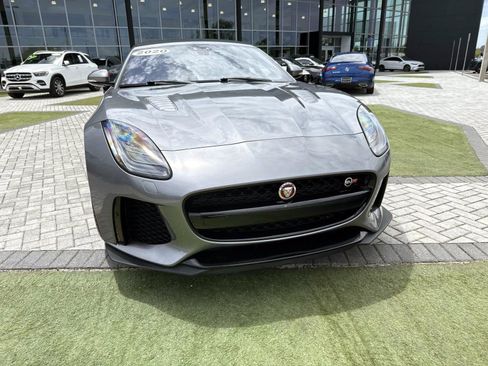 Used 2020 Jaguar F-TYPE SVR AWD/4WD image 8