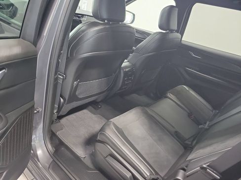 Used 2024 Jeep Grand Cherokee L Altitude AWD/4WD image 33