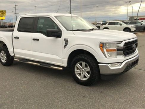 Used 2021 Ford F150 XLT w/ Trailer Tow Package image 2