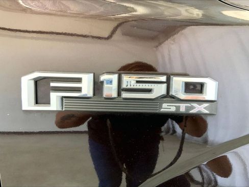 Used 2020 Ford F150 XL w/ Equipment Group 101A Mid AWD/4WD image 9