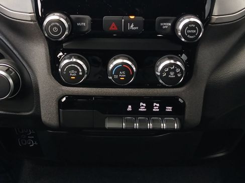 New 2026 RAM 1500 Express RWD image 4