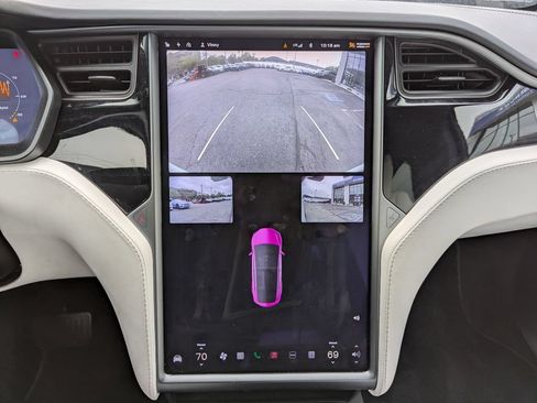 Used 2020 Tesla Model X Long Range AWD/4WD image 23