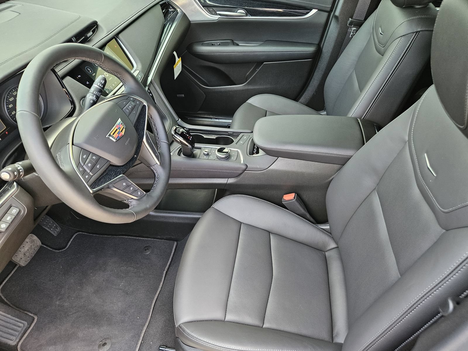 New 2026 Cadillac XT5 Premium Luxury w/ Driver Assist Package FWD image 15