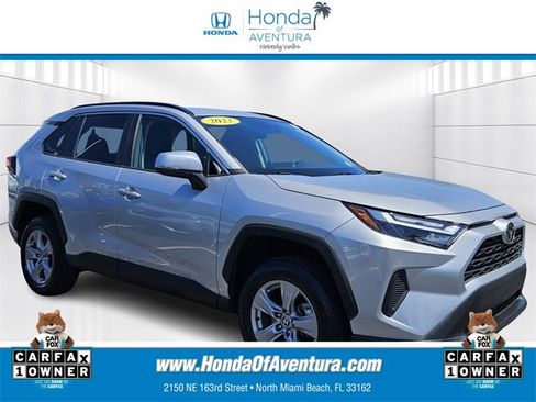 Used 2022 Toyota RAV4 XLE image 1