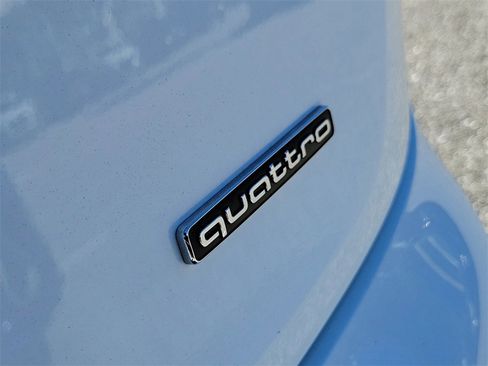 Certified 2023 Audi Q5 2.0T Premium Plus w/ Premium Plus Package image 6