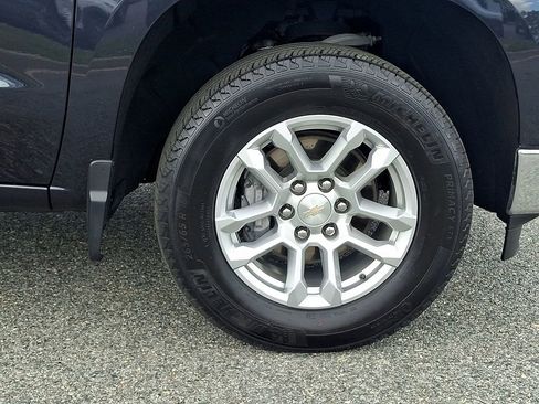Certified 2023 Chevrolet Silverado 1500 LT AWD/4WD image 8