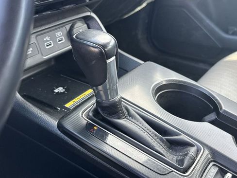 Used 2023 Honda Civic Touring image 15