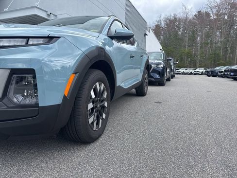 Used 2026 Hyundai Santa Cruz SEL AWD/4WD image 3