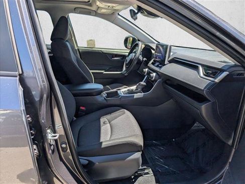 Certified 2025 Toyota RAV4 XLE w/ Convenience Package AWD/4WD image 19