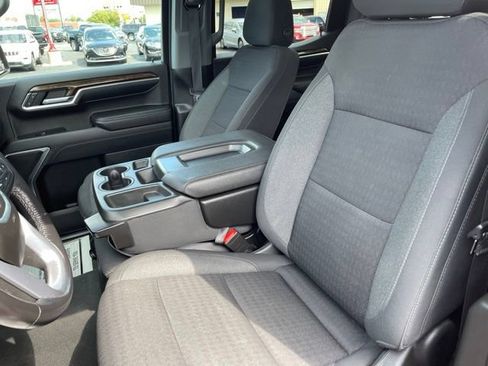 Used 2022 GMC Sierra 1500 Elevation AWD/4WD image 13