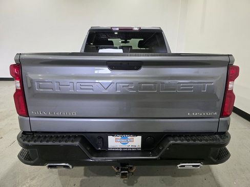 Used 2021 Chevrolet Silverado 1500 Custom Trail Boss image 23