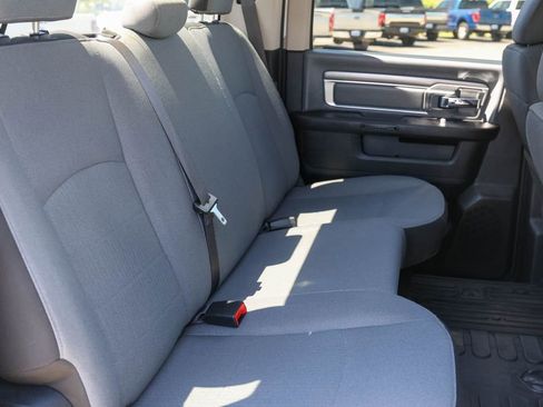 Used 2022 RAM 1500 Classic SLT w/ Electronics Group AWD/4WD image 16