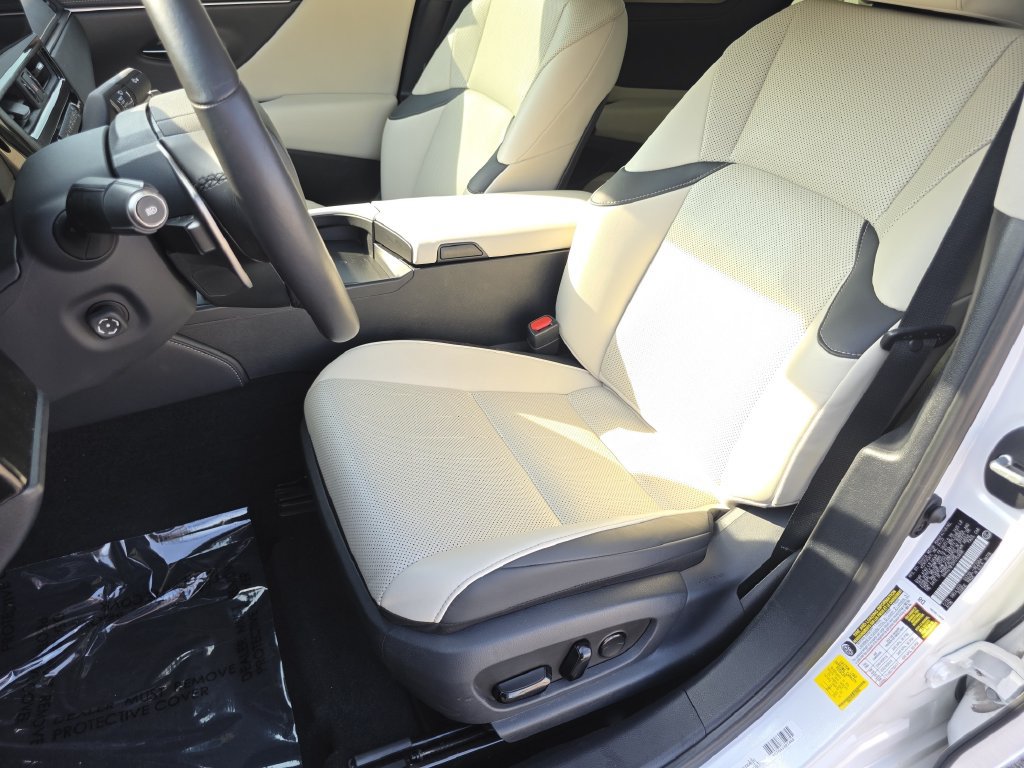 Certified 2023 Lexus ES 350 w/ Premium Package FWD image 17
