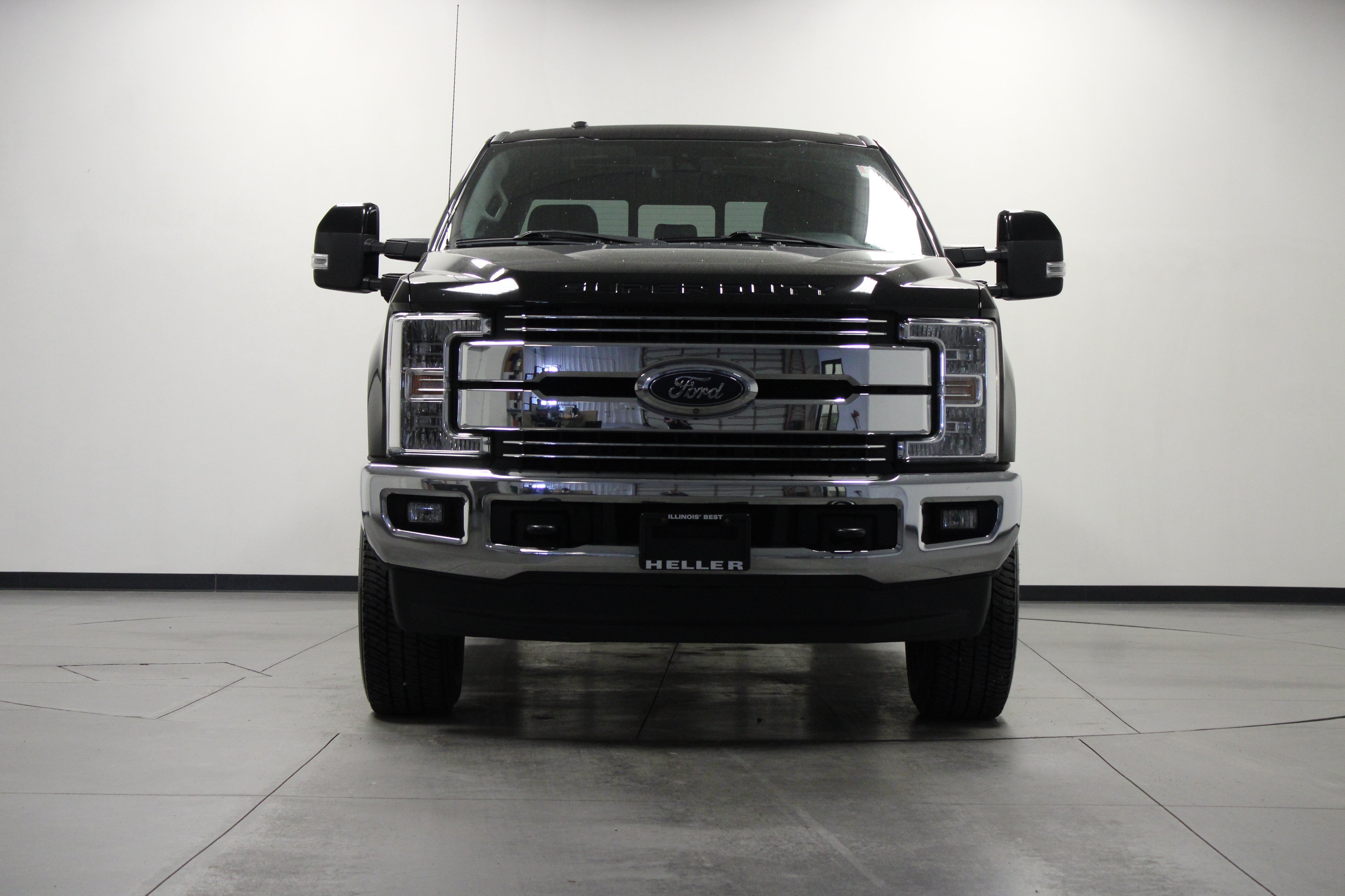 Used 2018 Ford F250 Lariat w/ Lariat Ultimate Package AWD/4WD image 9