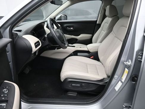 Used 2024 Honda HR-V EX-L image 24