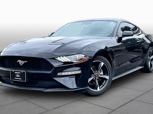 Used 2022 Ford Mustang Coupe RWD image 35