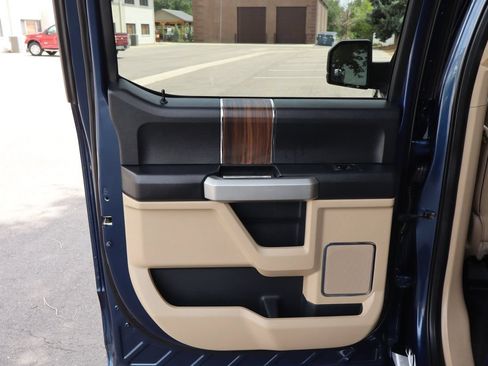 Used 2015 Ford F150 Lariat AWD/4WD image 24