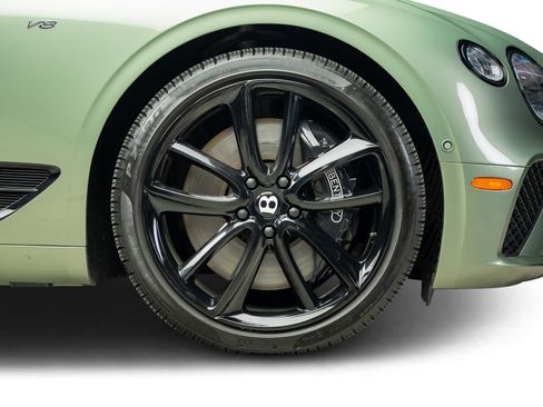 Used 2021 Bentley Continental GT AWD/4WD image 30