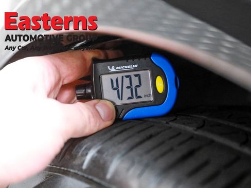 Used 2023 Nissan Ariya FWD image 28