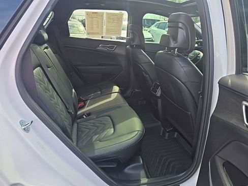 Used 2024 Kia Sportage X-Line w/ X-Line Premium Package image 31