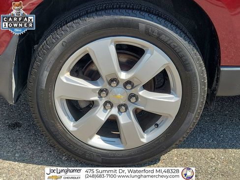 Certified 2017 Chevrolet Traverse LT w/ Style and Technology Package FWD image 32
