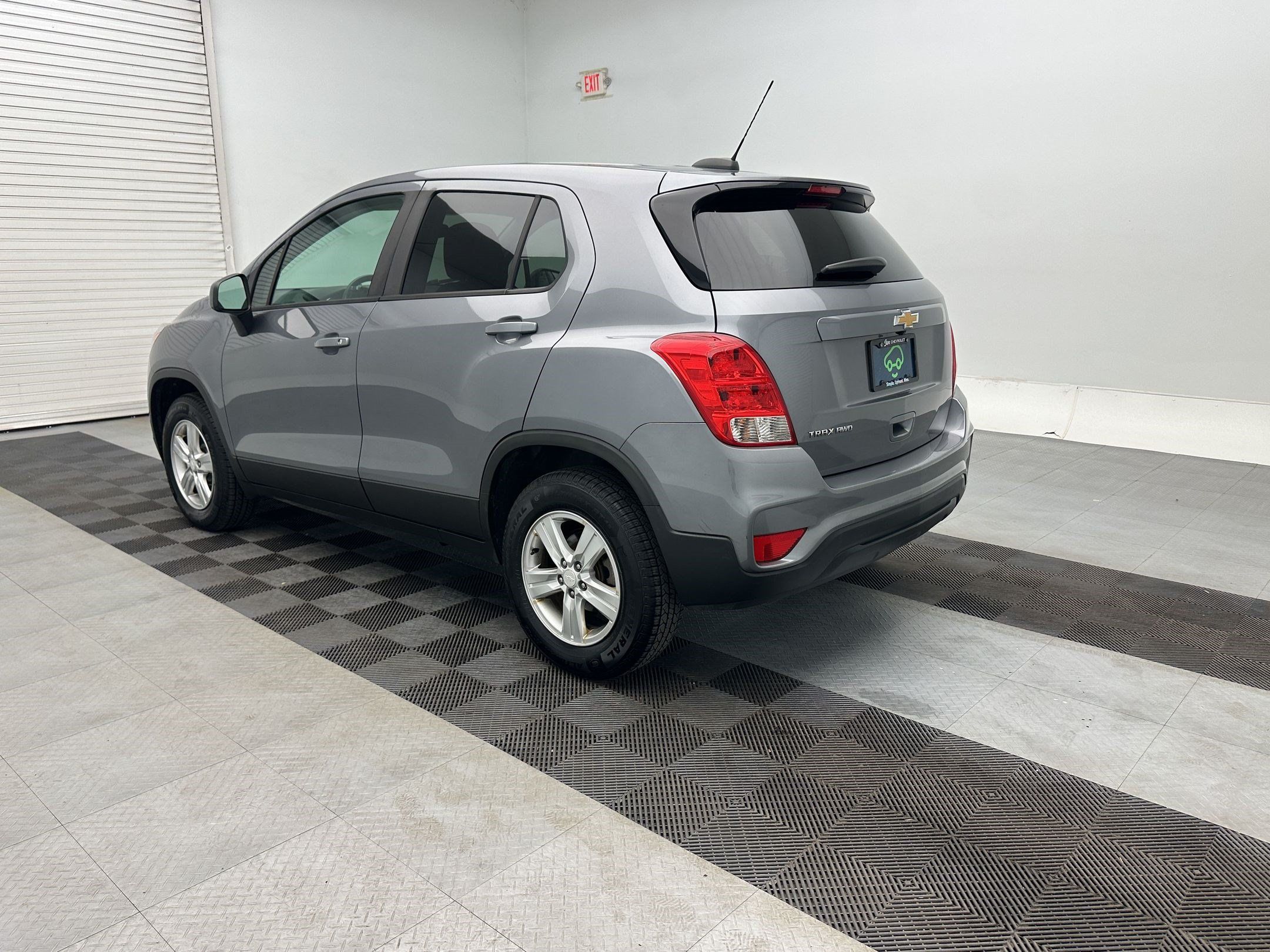 Certified 2020 Chevrolet Trax LS w/ Tint and Cruise Package AWD/4WD image 3
