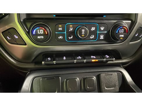 Used 2015 Chevrolet Silverado 1500 LTZ Z71 w/ LTZ Plus Package AWD/4WD image 14