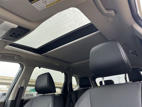 Certified 2023 Nissan Rogue SV w/ SV Premium B Package image 25