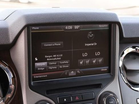 Used 2016 Ford F250 Lariat w/ Chrome Package AWD/4WD image 16