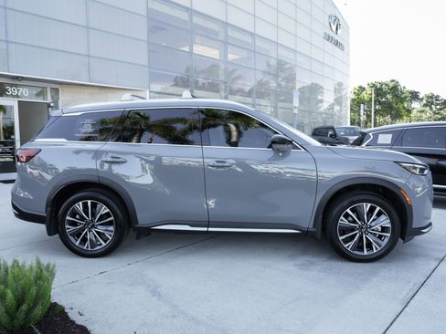 Certified 2026 INFINITI QX60 Luxe w/ Cargo Package FWD image 25
