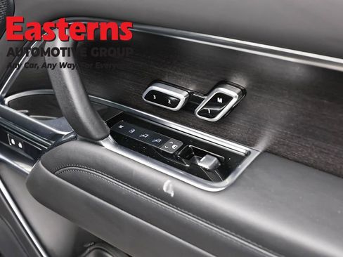 Used 2023 Land Rover Range Rover Autobiography AWD/4WD image 30
