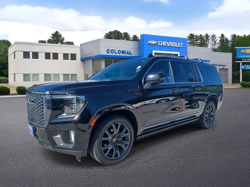 Used 2024 GMC Yukon XL Denali Ultimate w/ LPO, Floor Liner Package AWD/4WD image 1