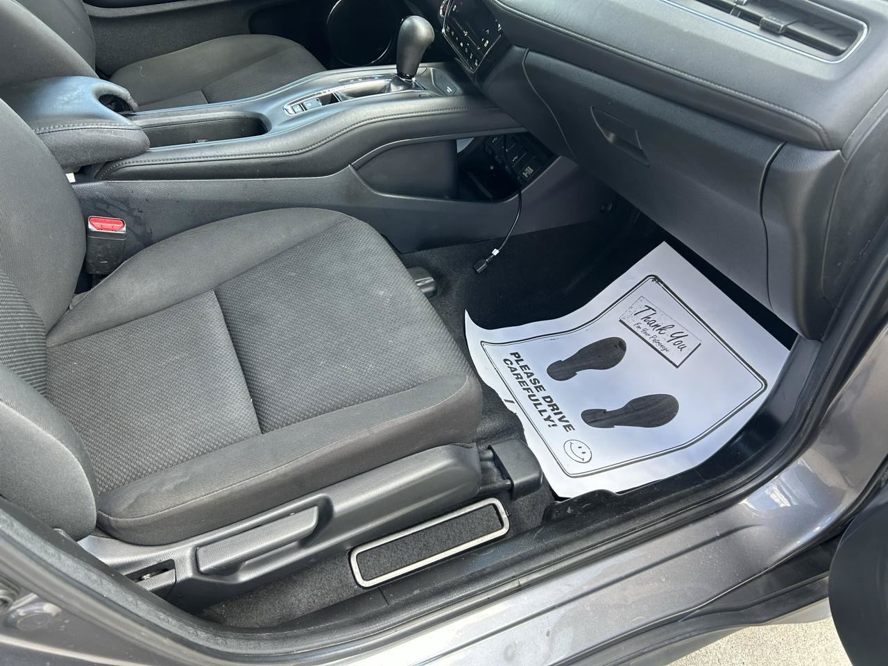 Used 2018 Honda HR-V EX image 12