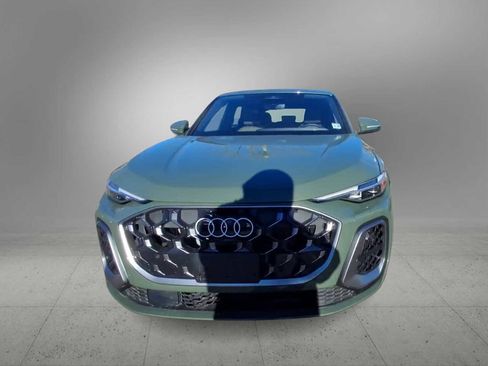 Certified 2025 Audi Q5 Premium Plus w/ Premium Plus image 3