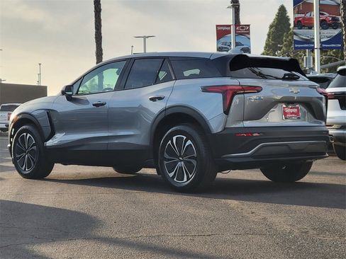 New 2026 Chevrolet Blazer EV LT image 2