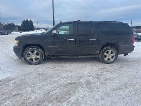Used 2013 Chevrolet Suburban LS w/ All-Star Edition image 2