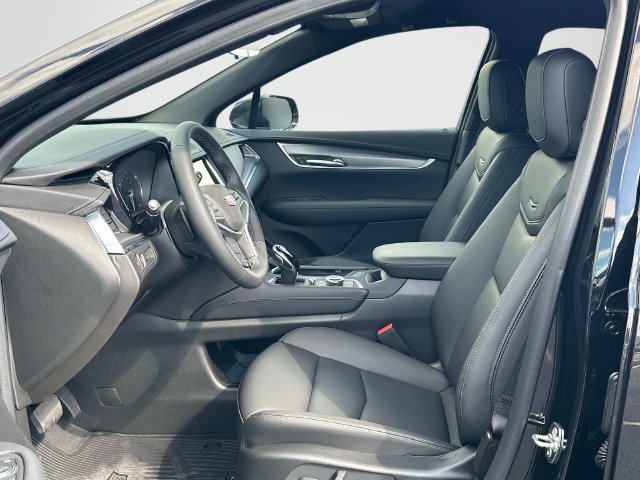 Used 2026 Cadillac XT5 Luxury AWD/4WD image 10