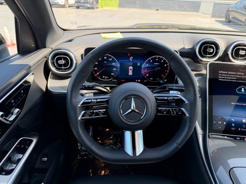 Used 2026 Mercedes-Benz GLC 300 4MATIC image 22