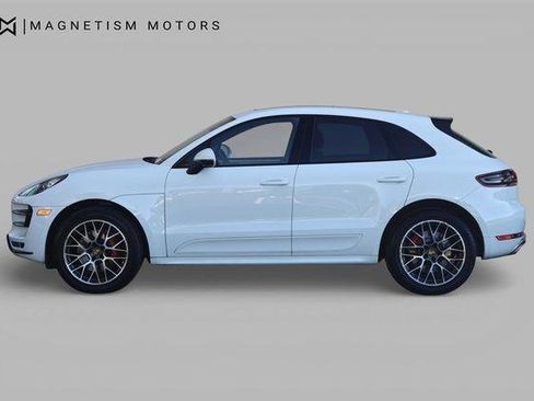 Used 2015 Porsche Macan Turbo AWD/4WD image 2