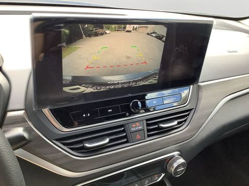 New 2025 Nissan Altima 2.5 SV w/ SV Special Edition Package image 26