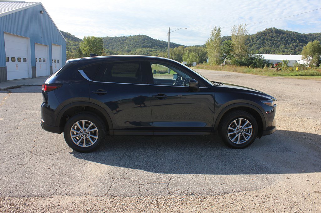 Used 2022 MAZDA CX-5 AWD 2.5 S w/ Select Package image 4