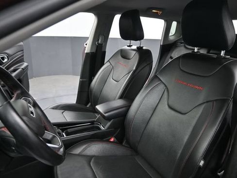 Used 2022 Jeep Compass Trailhawk w/ Trailhawk Elite Group AWD/4WD image 11