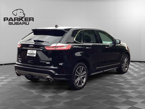 Used 2019 Ford Edge Titanium w/ Equipment Group 301A AWD/4WD image 5
