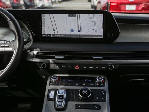 Used 2024 Hyundai Palisade SEL image 12