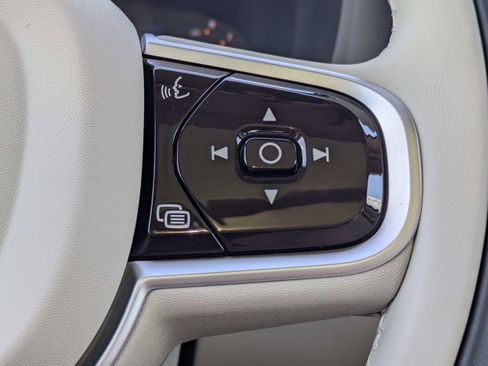 New 2026 Volvo XC60 B5 Ultra w/ Protection Package Premier image 25