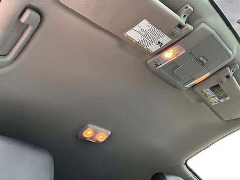 Used 2016 Toyota Tundra SR5 w/ Tow Package image 16